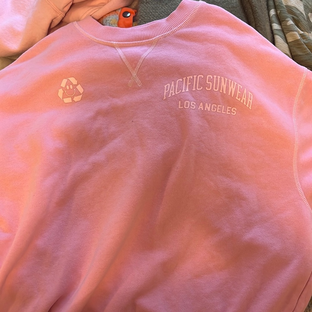 small pink pacsun sweatshirt
